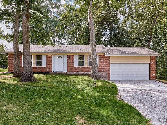 2nd image of 408 Raymond Dr