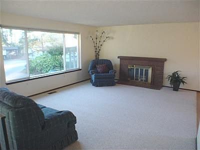 3rd image of 12408 SE 218th Ct