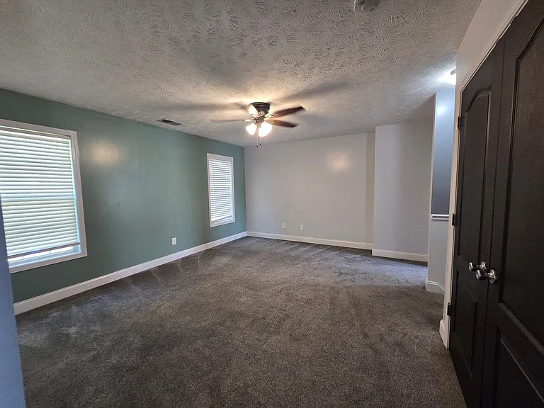103 Flag Ln — Photo 26