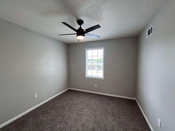 4th image of 4562 Sundown Ln