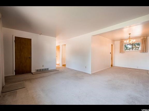 5th image of 2611 E Gregson Ave