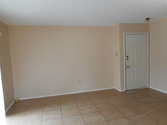 2nd image of 718 Royal Crest Dr