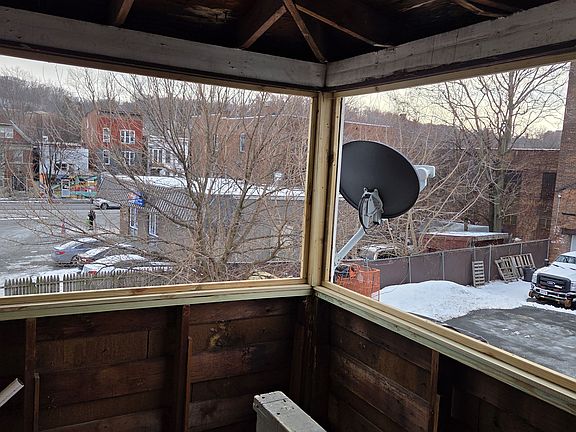 5th image of 4 E Glen Ave #2
