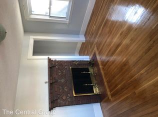 46 Crescent St, Wakefield, MA 01880