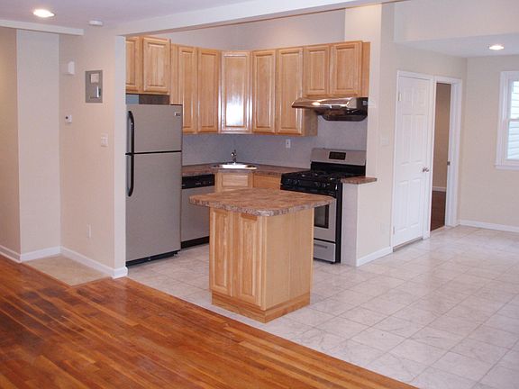 5th image of 4221 217th St Floor 2