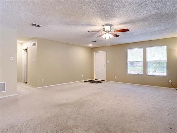 5th image of 8212 Hazel Wood Dr