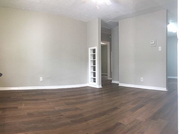 5th image of 886 Custer St APT B