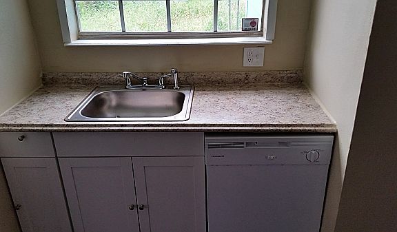 2nd image of 516 Bexar Dr