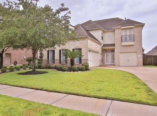 11811 Oakshield Ln, Cypress, TX 77433