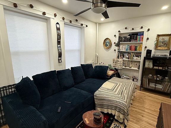 3rd image of 318 Cooper St #18