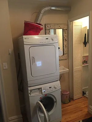 Rented by ARNOLD S GUMOWITZ, LREB | media 22