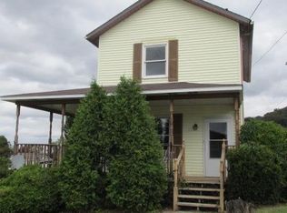 219 High St, Derry, PA