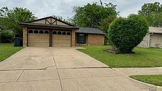 1st image of 1005 Waverly Dr