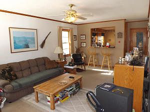 4th image of 608 Fairview Ave