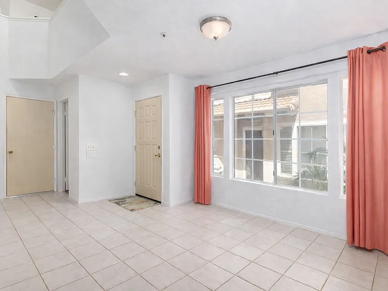 1768 Promenade Cir — Photo 6