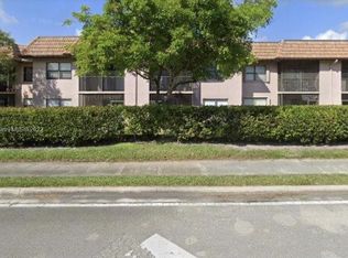 10476 NW 10th St #203, Pembroke Pines, FL 33026