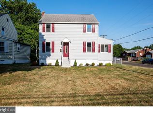 187 N Virginia Ave, Carneys Point, NJ