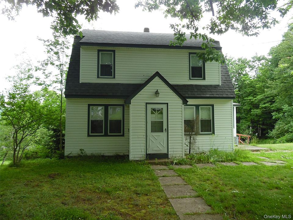 1st image of 15 Cora Avenue