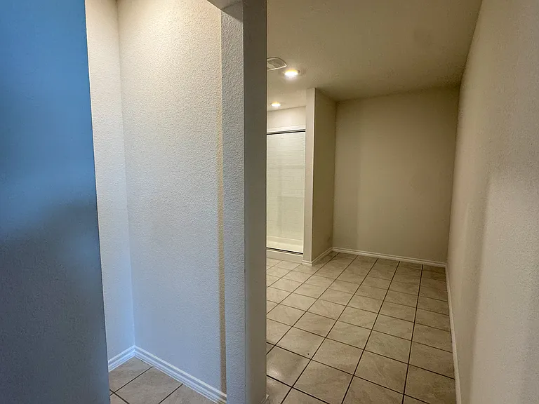 3387 Everly Dr — Photo 15