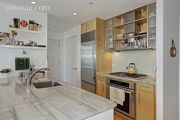 Sold by Corcoran | media 16