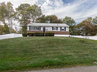 2 Sophia Rd, Salem, MA 01970