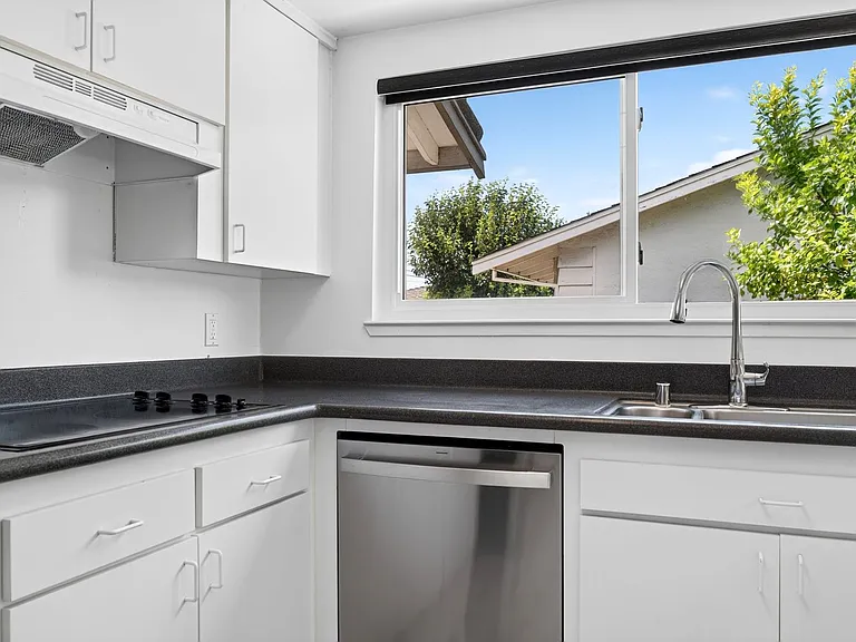 1780 Clayton Way — Photo 17