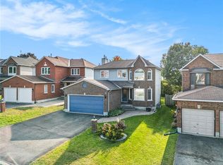 228 McGibbon Dr, Ottawa, ON K2L3Y5