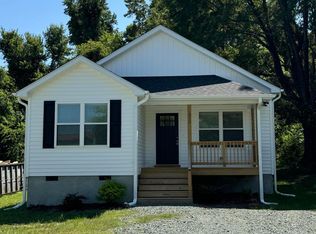 312 Hooker St, Burlington, NC 27217