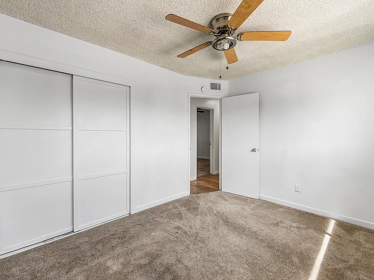442 Lightcap St — Photo 27