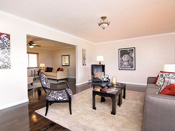 3rd image of 416 Olivia Ln