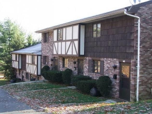 1st image of 708 S 10th St