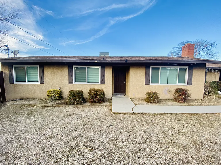 13192 Navajo Rd #3 — Photo 2