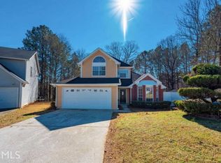 885 Shore Dr, Lithonia, GA 30058