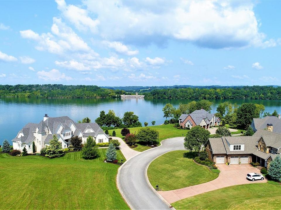 2nd image of 1245 Edgewater Way Lot 062