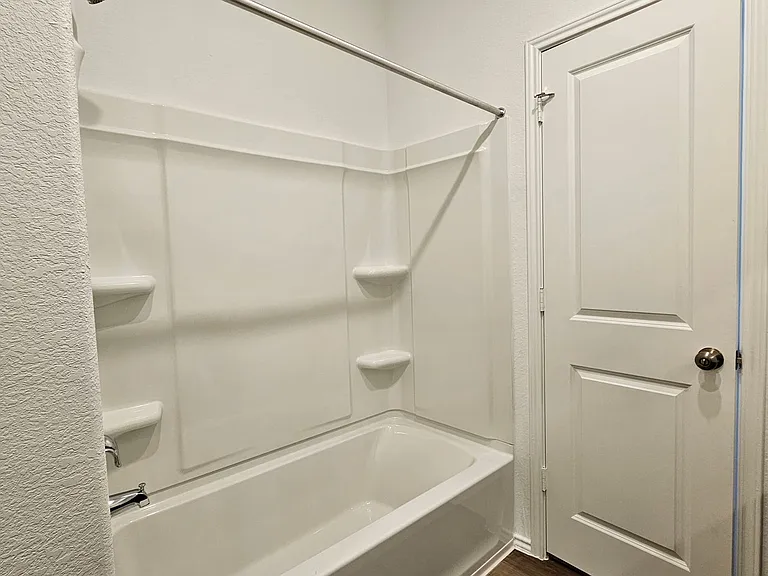 418 Paddlefish Ln — Photo 21
