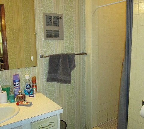 4th image of 1313 W 22nd St