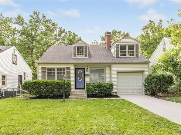 7426 Olive St, Kansas City, MO 64132