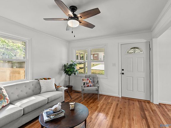 5th image of 1409 Highland Ave SE