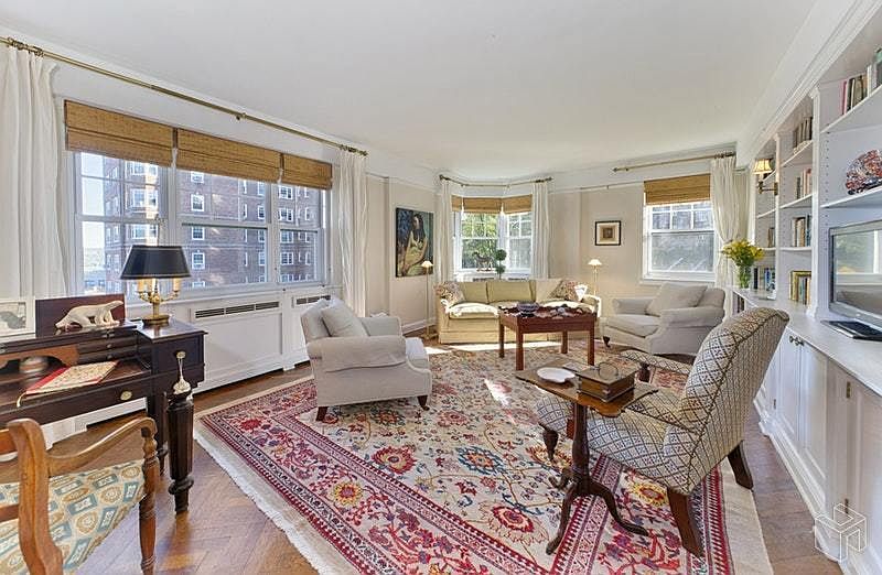 1st image of 120 Cabrini Blvd APT 36