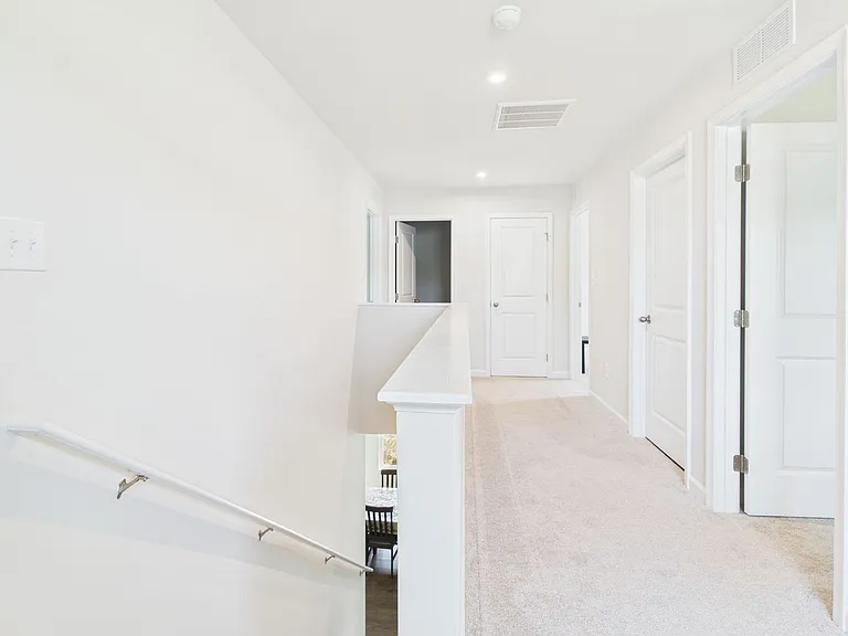 2945 Travis Ln — Photo 11