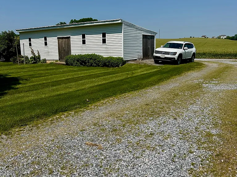 152 Nashville Blvd — Photo 26