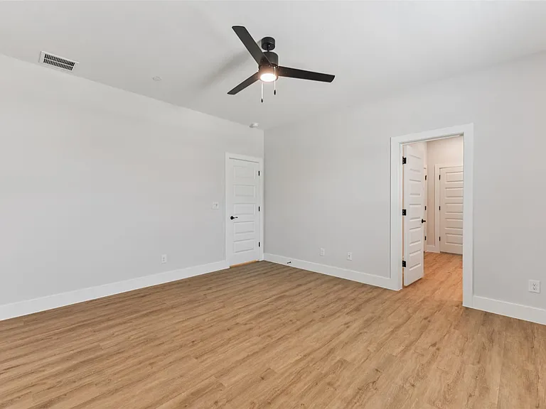 9311 Curious Squirrel St — Photo 11