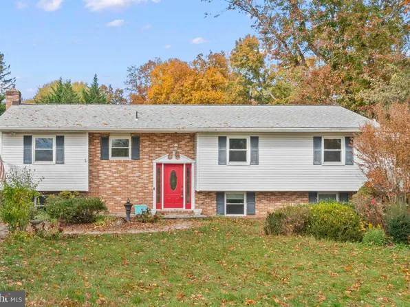 3000 Flag Marsh Rd, Mount Airy, MD 21771