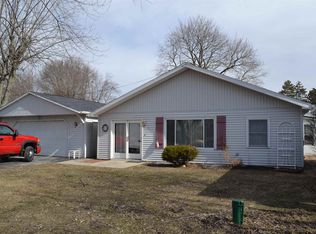 12181 N Upper Lakeshore Dr, Monticello, IN 47960