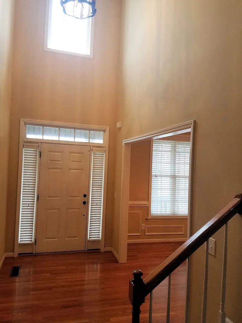 Great home in popular Clemmons — Photo 3