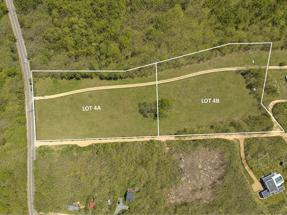 1st image of 4-4B Browns Farm Ln