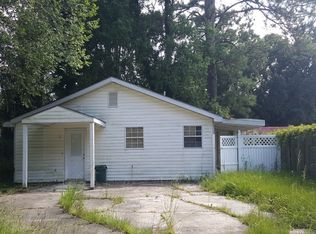 222 Pinoak St, Denham Springs, LA 70726