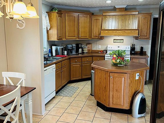 4th image of 309 Lomar Dr