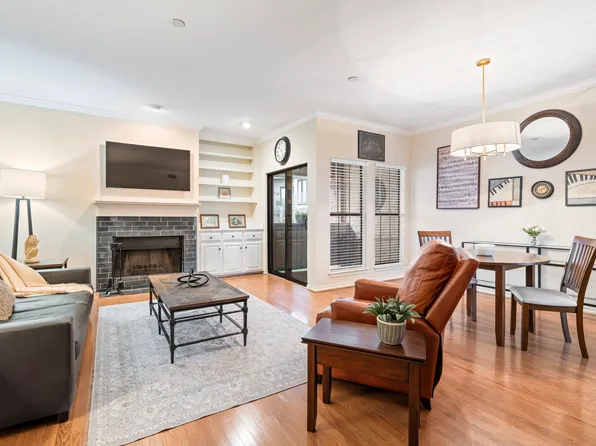 8610 Turtle Creek Blvd APT 210, Dallas, TX 75225