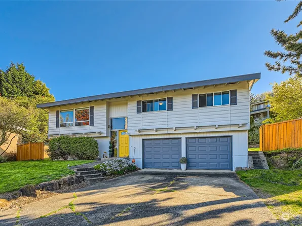 924 Valley Place, Kent, WA 98031